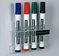 Suport magnetic pentru 4 markere
